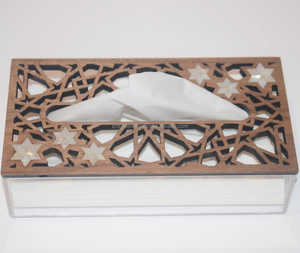 Porta Servilletas de Acrílico Transparente de Lujo con Logotipo Personalizado y Cubierta con Incrustaciones de Madera para las Celebraciones de Ramadán y Eid Mubarak - Product Image 6