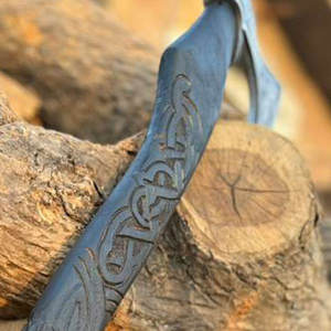 Hacha de inspiración vikinga con mango de madera hecho a mano, herramienta para camping y carpintería, regalo nórdico rústico - Product Image 3