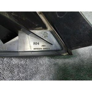 ไฟท้ายมือสองสำหรับรถมินิคอนเวอร์ทิเบิล ด้านขวา รุ่น 58622E - Product Image 5