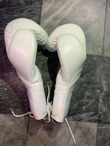 ถุงมือชกมวยฝึกซ้อมแบบเม็กซิกันร้อยเชือกแบบใหม่สั่งทำพิเศษ คุณภาพพรีเมียม หนังวัวแท้ - Product Image 4