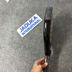 Créez votre propre surgrip de tennis en forme de diamant, mousse EVA carbone, antidérapant, léger, durable, 100% carbone, nouveau moule 2026 solide - Product Image 4