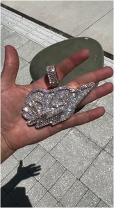 Colgante de Letra Personalizado con Incrustaciones de Diamantes, Oro de 10K o Plata 925, Diamantes Moissanite VVS VS de Corte Redondo, Joyería Unisex Estilo Hip Hop - Product Image 4