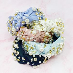 La mia fascia per capelli in raso con gioielli Winslet - Product Image 2