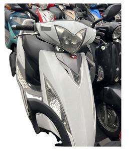 สกู๊ตเตอร์ใช้แก๊ส150cc ประสิทธิภาพสูง2-Seater เล่นกีฬาในเมืองไต้หวัน - Product Image 1