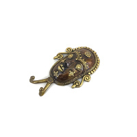 Porte-clés mural artisanal en laiton antique gravé, motif visage de femme tribale Bastar Dhokra, 5 pouces, décoration traditionnelle indienne pour la maison et l'hôtel