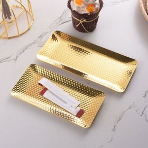 Bandeja de Servicio Rectangular de Metal Dorado de Lujo al por Mayor, Plato para Hotel con Elegante Textura Martillada a Mano, Decoración Moderna para el Hogar - Product Image 4