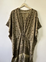Lot assorti de robes kaftan en soie de sari indien, robes maxi vintage en crêpe de soie pour femmes