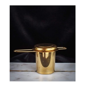 Colador de Té de Latón Hecho a Mano con Asa Ancha en Forma de Flor, el Más Vendido, para Té y Café - Product Image 1