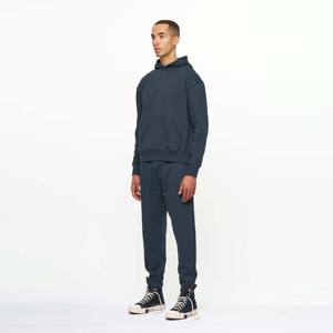 Survêtement de sport personnalisé pour hommes 2026 – Vente en gros à prix réduit – Tenue d'entraînement et de jogging grande taille pour l'hiver - Product Image 4