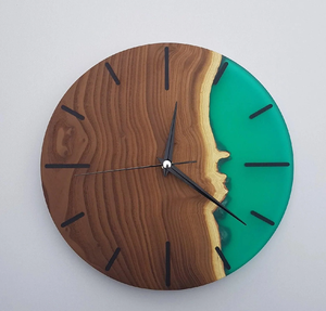 Cadeau de pendaison de crémaillère : Horloge murale en bois et résine époxy, attrayante, pour la décoration de la maison et du salon - Product Image 2