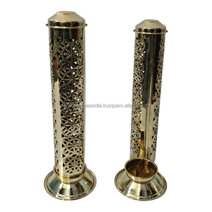 Soporte de latón premium para quemador de incienso en forma de torre, diseño Jali con ventilación, soporte metálico hecho a mano, ecológico, para el hogar, el templo o la espiritualidad. - Product Image 3