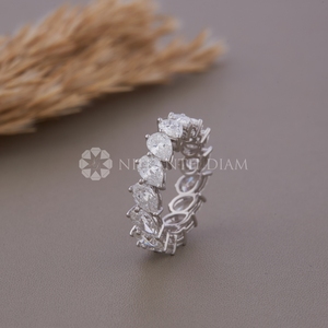 Nouvelle arrivée : Bague en diamant de taille poire créé en laboratoire en or blanc, bague éternité en diamant, bijoux fins en diamant pour femmes - Product Image 2