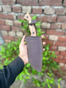 Couteau Bowie Skinner artisanal en acier à haute teneur en carbone avec manche solide et prise en main parfaite pour la chasse, qualité supérieure à prix abordable avec OEM - Product Image 5