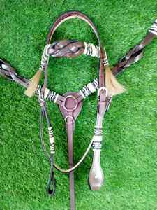 New Beautiful <b>Tooled</b> Horse Tack Set Headstall Breast Plate Genuine <b>Leather</b> Lightweight Seasonal Horse Ridding Equipments - Product Image 2