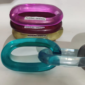 Cadena de eslabones de resina, decoración de pared con eslabones de resina colgantes, arte de resina acrílica moderno y único al precio más bajo. - Product Image 2