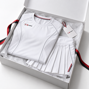 Uniforme de Tenis Personalizado para Mujer, Ropa Deportiva Femenina, Conjunto de Falda y Top de Tenis Sublimados, Tela de Poliéster Transpirable - Product Image 6