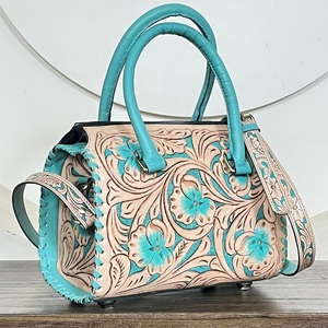 Bolso de Hombro de Cuero Vacuno Grabado a Mano con Diseño Floral, de Lujo Premium, OEM ODM, Estilo Vintage Elegante, Bolso de Fin de Semana - Product Image 5