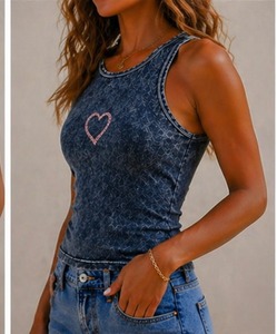 Venta de Fábrica en Pakistán: Camiseta Deportiva para Mujer, Logotipo Personalizado, 100% Algodón, Transpirable, Alta Calidad, Nueva Llegada, Superventas - Product Image 1