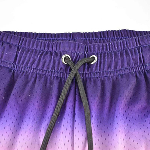 Short de bain dégradé pour homme, imprimé par sublimation, séchage rapide, cordon de serrage, décontracté, longueur courte, taille mi-haute, 100 % polyester - Product Image 4