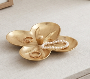 Moderno Cuenco Decorativo Dorado con Diseño Floral, Elegante Centro de Mesa para Decoración del Hogar, Adorno para Mesa de Comedor - Product Image 6