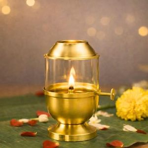 Lámpara Akhand Diya de latón con cubierta de vidrio resistente al calor para actividades religiosas - Product Image 3