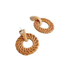 <b>Top</b> Trending Lightweight Bohemian Geometric Design Eco-Friendly Vietnam Rattan Hoop <b>Earrings</b> for Ladies' Summer Style - Product Image 3