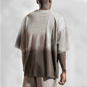 Camiseta de Hombre con Lavado Ácido OEM, Algodón Grueso, Estilo Urbano Moderno, Camiseta de Algodón con Lavado Ácido para Hombre, Estilo Urbano Oversize - Product Image 2