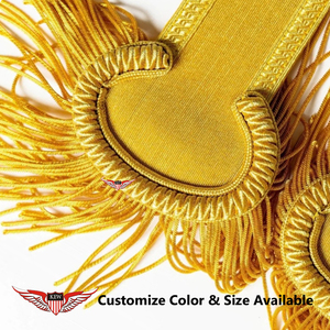 Epaulettes de Tela Roja y Flecos de Hilo Dorado, Bordados a Mano, Ecológicos, Estilo Napoleónico, Personalizables, Vintage Francés, para Desfiles y Ceremonias - Product Image 4