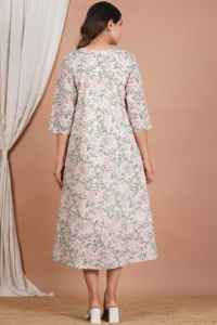 Vestido largo de algodón floral tipo kimono para mujer, con cremallera para amamantar, estampado a mano, venta al por mayor de fábrica - Product Image 6