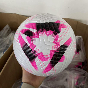 Balón de Fútbol para Jugar en el Patio, la Calle y el Campo, Ofrece un Manejo Suave y una Fuerte Retención de Aire para un Uso Prolongado - Product Image 3