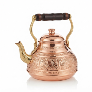Bouilloire à thé en cuivre gravée artisanale, théière vintage avec poignée en bois, chauffe-eau pour cuisinière, pot à café, ustensiles de cuisine - Product Image 1