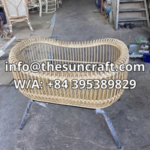 High Quality Natural Rattan Crib Wholesale Factory Price Hot Sale Cheap Eco Friendly Bedding Children Furniture Nursery Room - Product Image 4