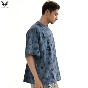 Camiseta Gráfica de Mezcla de Seda/Algodón para Hombre, Estilo Vintage, Denim Desgastado, Corte Holgado, Oversize, Ecológica - Product Image 2
