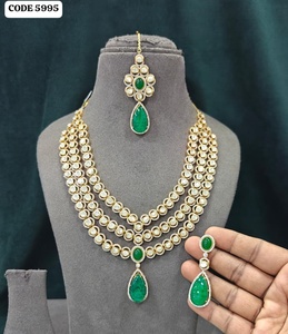Conjunto de collar de perlas Kundan de lujo para mujer, con piedras rosas y verdes, para novias, bodas, fiestas, conjunto de joyería tradicional india para mujer - Product Image 3
