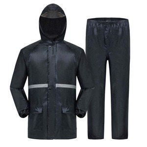 Anti Wrinkle Men Rain Suit Premium High Quality Outdoor Wear Latest Designs Hot Selling Men Rain Suit wWth Custom Rain Suit - Product Image 6