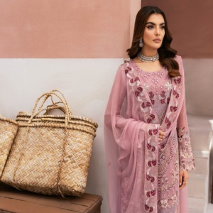 Vestidos Panjabi pakistaníes bordados de gasa para mujer en trajes de 3 piezas de gasa Diseñadores paquistaníes de Ramsha Trajes de novia - Product Image 3