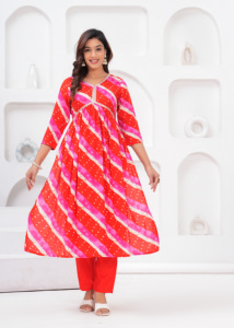 Kurta brodée rayée rouge et rose avec dupatta, coupe ample, robe décontractée, tenue d'été, manches trois quarts, longueur midi - Product Image 4