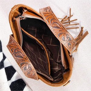 Sac fourre-tout en cuir pour femme style western, détails outillés, franges, pierre turquoise, concho, fermeture éclair, pliable, élégant sac à main de cowgirl - Product Image 5