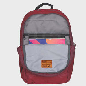 Sac à dos pour ordinateur portable Arctic Fox Katana Tawny Port - Sac de voyage élégant en PU avec port USB pour le bureau et l'université - Product Image 6