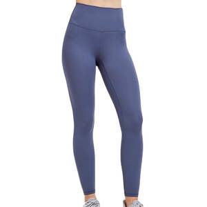 En stock, shorts leggings pour femmes de haute qualité, taille haute, réversibles, en spandex/nylon, motif uni, fabriqués avec une qualité supérieure - Product Image 5