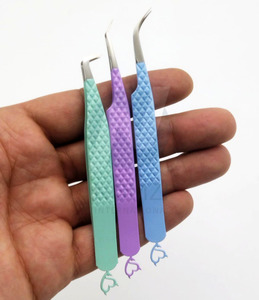 Pinzas para Extensión de Pestañas con Punta de Volumen, Marca Privada Personalizada, Acero Inoxidable, Duraderas y Precisas - Product Image 2