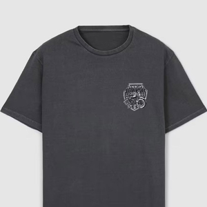 เสื้อยืดแขนสั้นสีเทาเข้มสำหรับผู้ชาย พิมพ์ลายโลโก้ด้านหน้า ทรงลำลอง ผ้าคอตตอนเจอร์ซีย์ คอกลม - Product Image 5