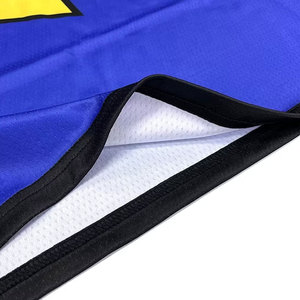 เสื้อฟุตบอลรุ่นใหม่มาแรง คุณภาพสูงสุด ประสิทธิภาพเยี่ยม ดีไซน์ใหม่ บริการดีเยี่ยม น้ำหนักเบา รับสกรีนโลโก้ - Product Image 4