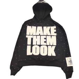 Sweats à capuche en polaire pour hommes avec motif étoile en strass, couleurs vives, style streetwear, coupe ample, ambiance moderne. - Product Image 1