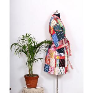 Robe kimono pour femmes, imprimé floral de luxe, 100% coton, manches trois quarts, fermeture à cordon, tissu respirant et doux - Product Image 5