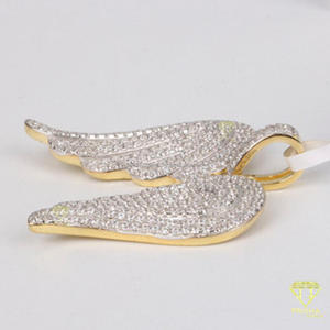 Colgante de Ala con Incrustaciones de Diamantes, Estilo de Joyería de Lujo - Product Image 2