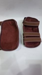 Botas de cuero premium para caballo, protectores de rodilla ecuestres, ajustables, a prueba de golpes, vendas para patas de caballo, soporte para entrenamiento. - Product Image 3