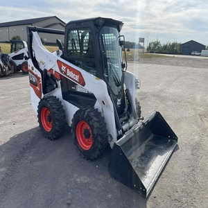 Chargeuse compacte Bobcat S76 d'occasion, faible nombre d'heures de travail, bon état, avec godet à attache rapide, à vendre - Product Image 6