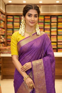 Sari en soie violette AARA Fashion avec bordure dorée et motif à carreaux, tenue de mariage pour femmes, sari indien traditionnel, longueur au sol, coupe classique - Product Image 4