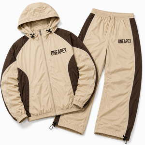Conjunto Deportivo para Hombre, Chaqueta con Capucha Color Crema Marrón y Pantalones a Juego, Ropa Deportiva Urbana Personalizada - Product Image 6